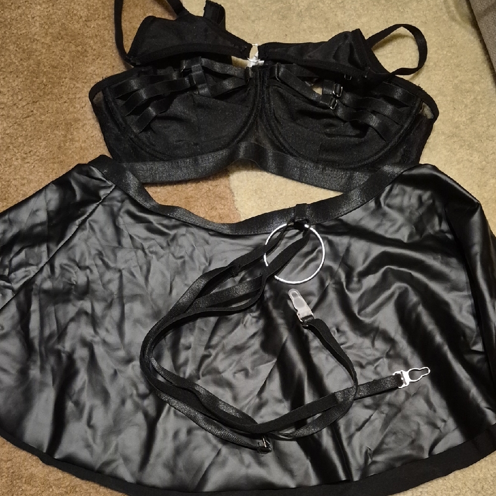 Elegant Black Lingerie Set